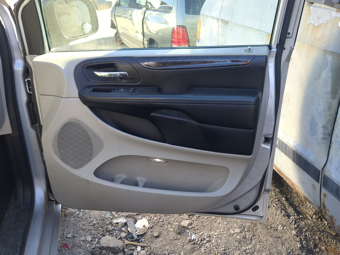 2012 Dodge Grand Caravan Front Right Passenger Interior Door Panel Trim 1222890 - Oemusedautoparts1.com