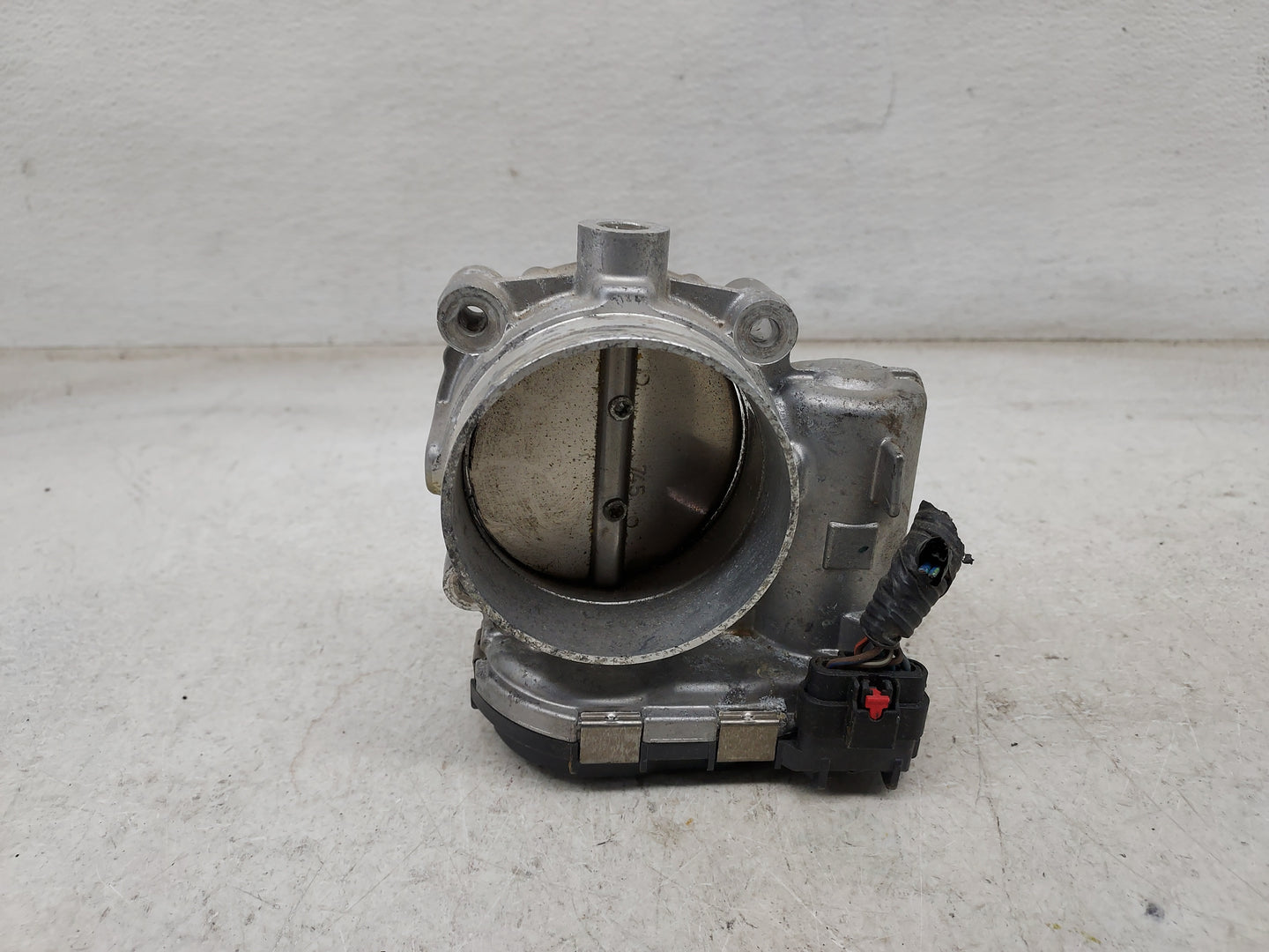 2011-2020 Dodge Grand Caravan Throttle Body P/N:05184349AC 05184349AE Fits OEM Used Auto Parts - Oemusedautoparts1.com