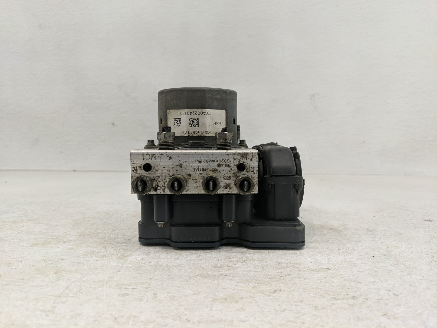 2012 Dodge Grand Caravan ABS Pump Control Module Replacement P/N:P05154911AE Fits OEM Used Auto Parts - Oemusedautoparts1.co