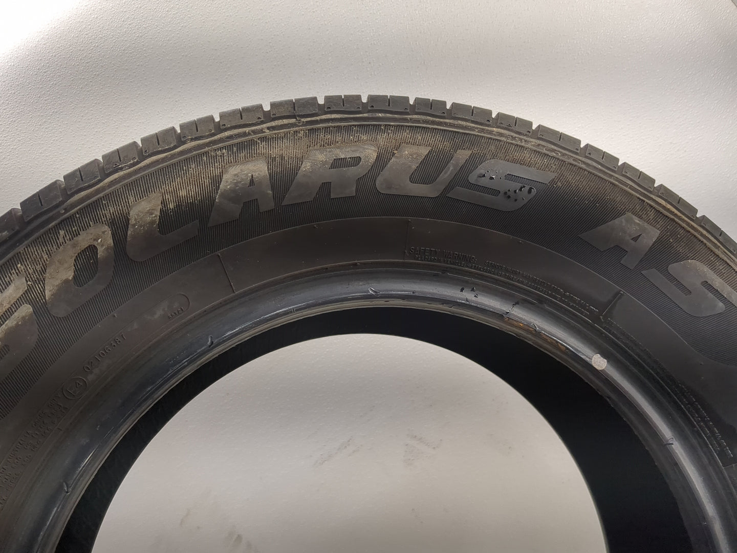 Used Tire 235/60R16 STARFIRE SOLARUS AS 100T - Tread Depth 8/32 - Oemusedautoparts1.com