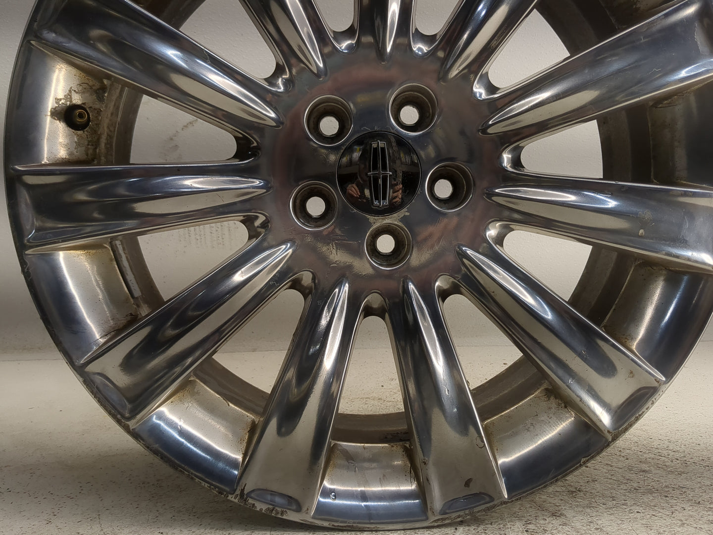 Dodge Grand Caravan Oem Wheel Rim 1312698 - Oemusedautoparts1.com