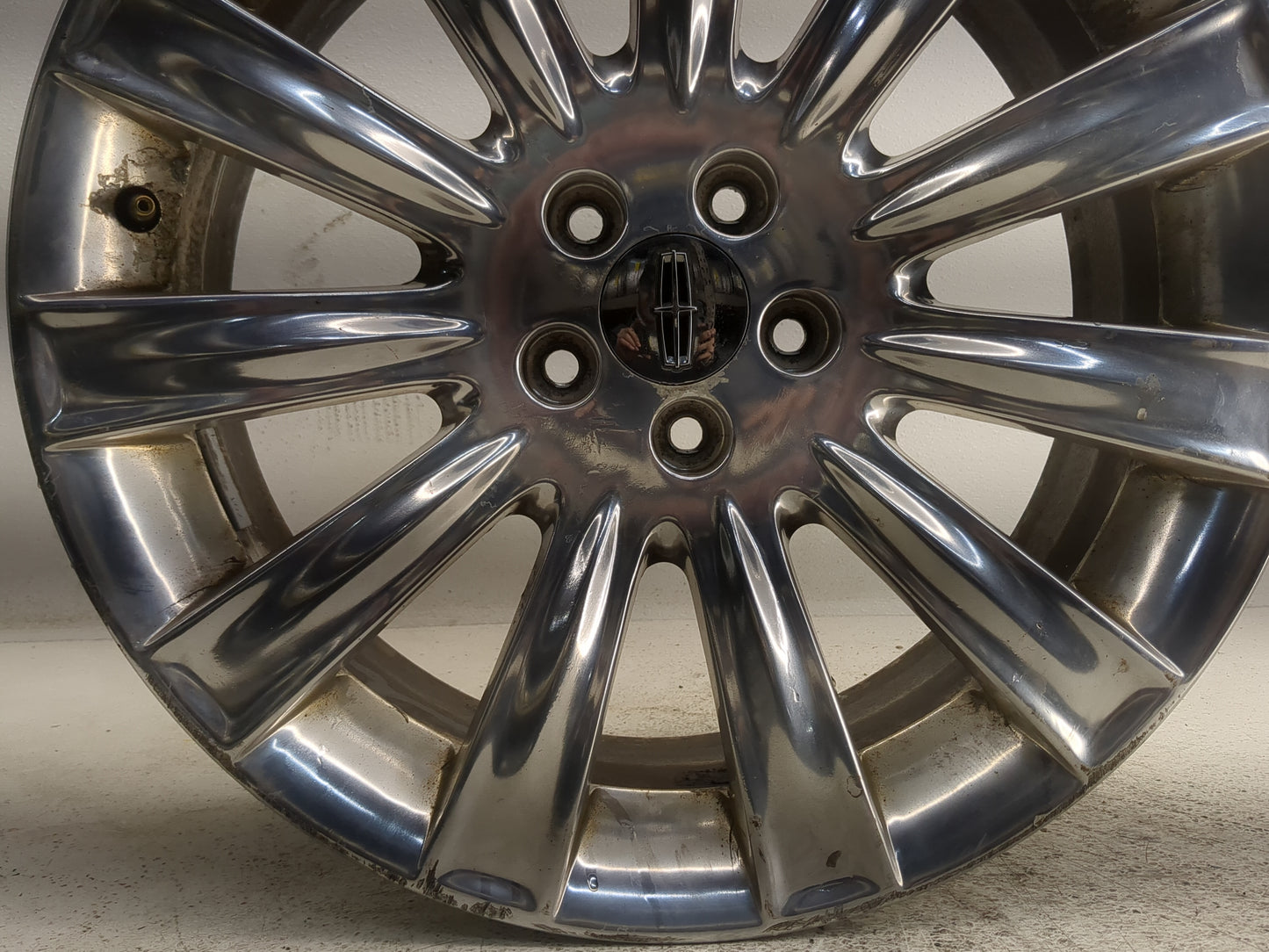 Dodge Grand Caravan Oem Wheel Rim 1312698 - Oemusedautoparts1.com