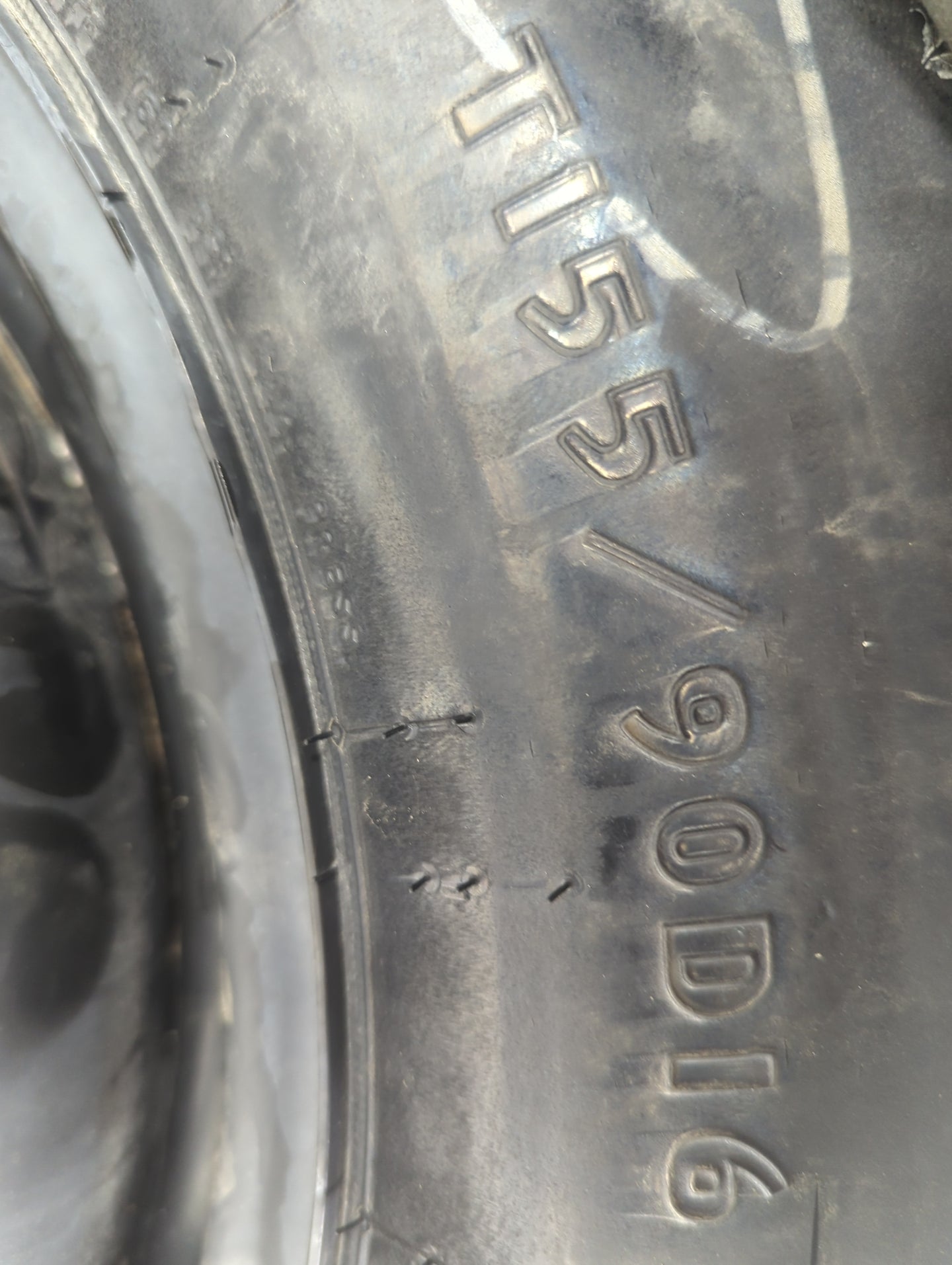 2008-2015 Dodge Grand Caravan Spare Donut Tire Wheel Rim Oem 1312702 - Oemusedautoparts1.com
