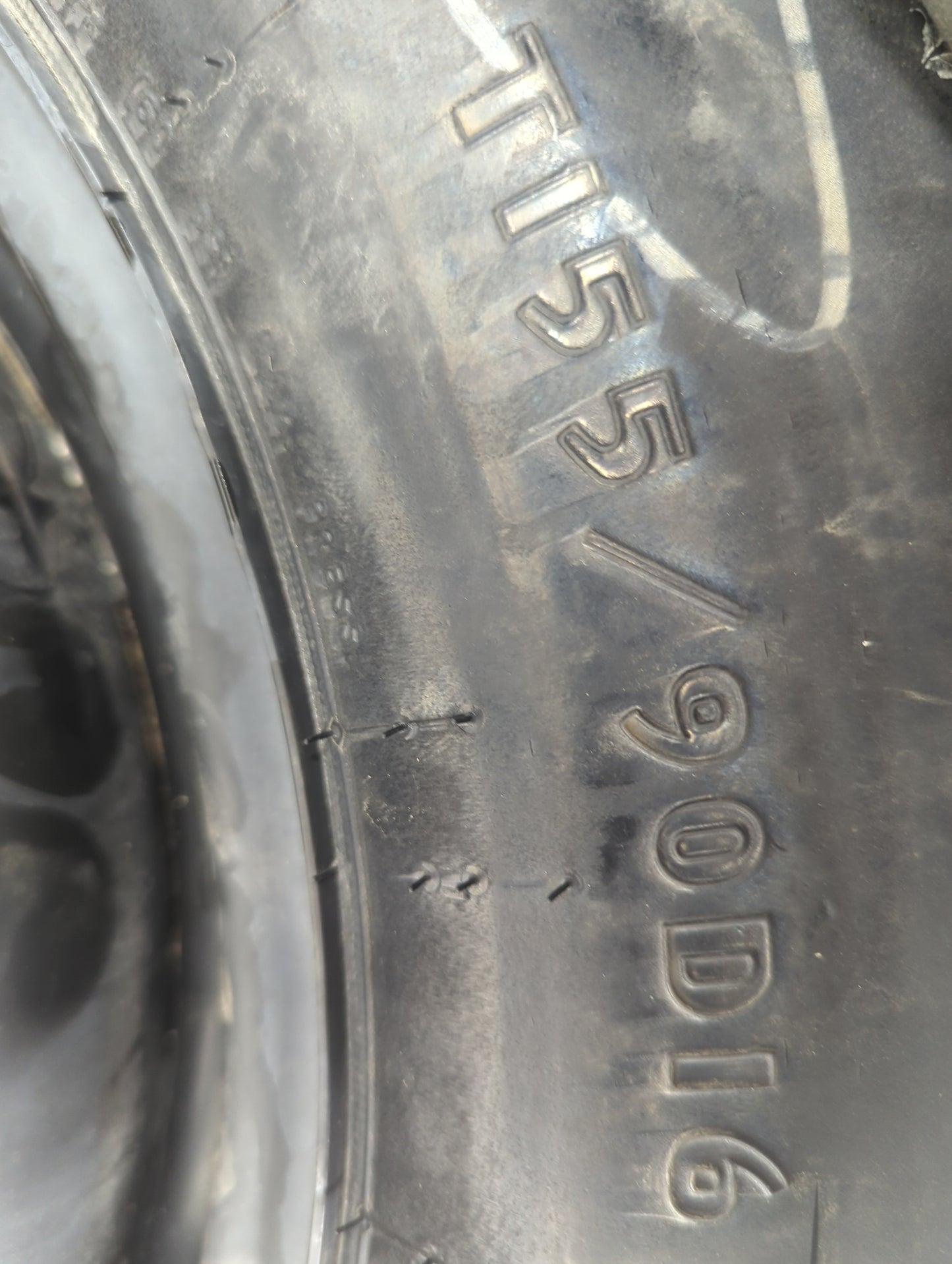 2008-2015 Dodge Grand Caravan Spare Donut Tire Wheel Rim Oem 1312702 - Oemusedautoparts1.com