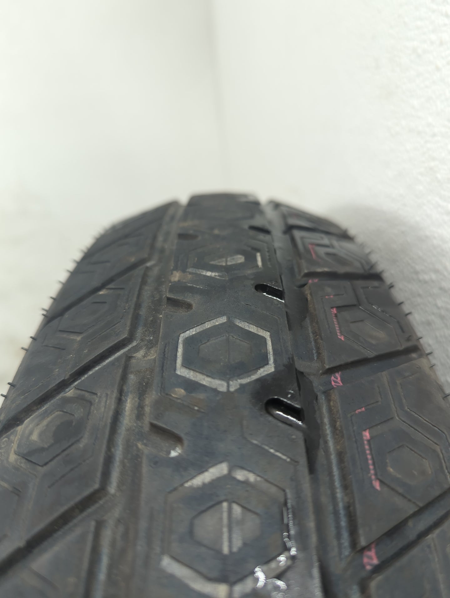 2008-2015 Dodge Grand Caravan Spare Donut Tire Wheel Rim Oem 1312702 - Oemusedautoparts1.com