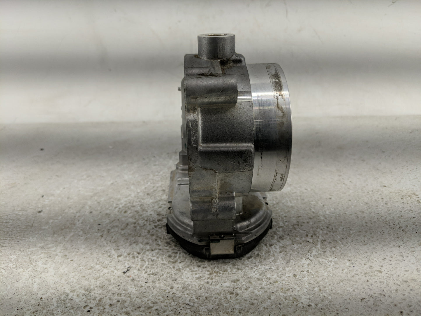 2011-2020 Dodge Grand Caravan Throttle Body P/N:0 280 750 570 05184349AC Fits OEM Used Auto Parts - Oemusedautoparts1.com
