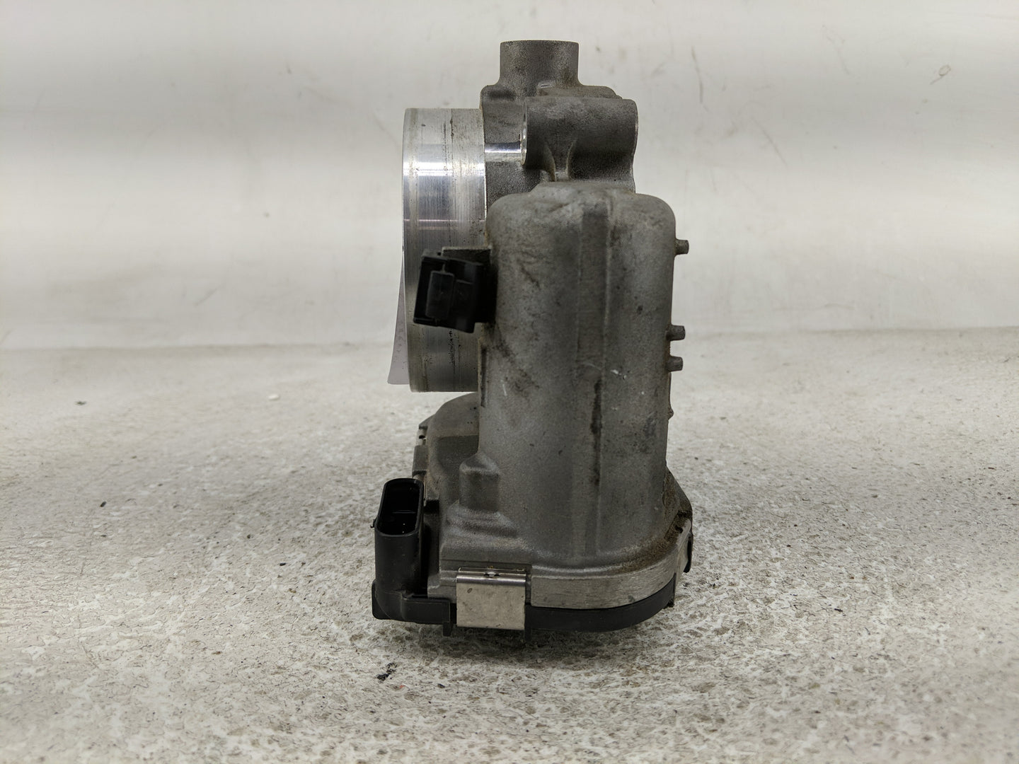 2011-2020 Dodge Grand Caravan Throttle Body P/N:0 280 750 770 05184349AE Fits OEM Used Auto Parts - Oemusedautoparts1.com