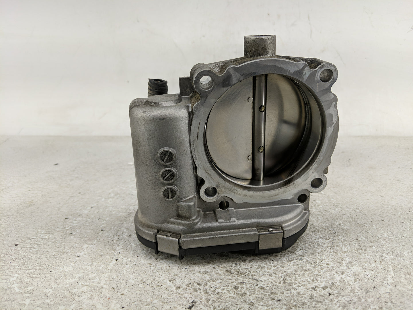 2011-2020 Dodge Grand Caravan Throttle Body P/N:05184349AC 0 280 750 770 Fits OEM Used Auto Parts - Oemusedautoparts1.com