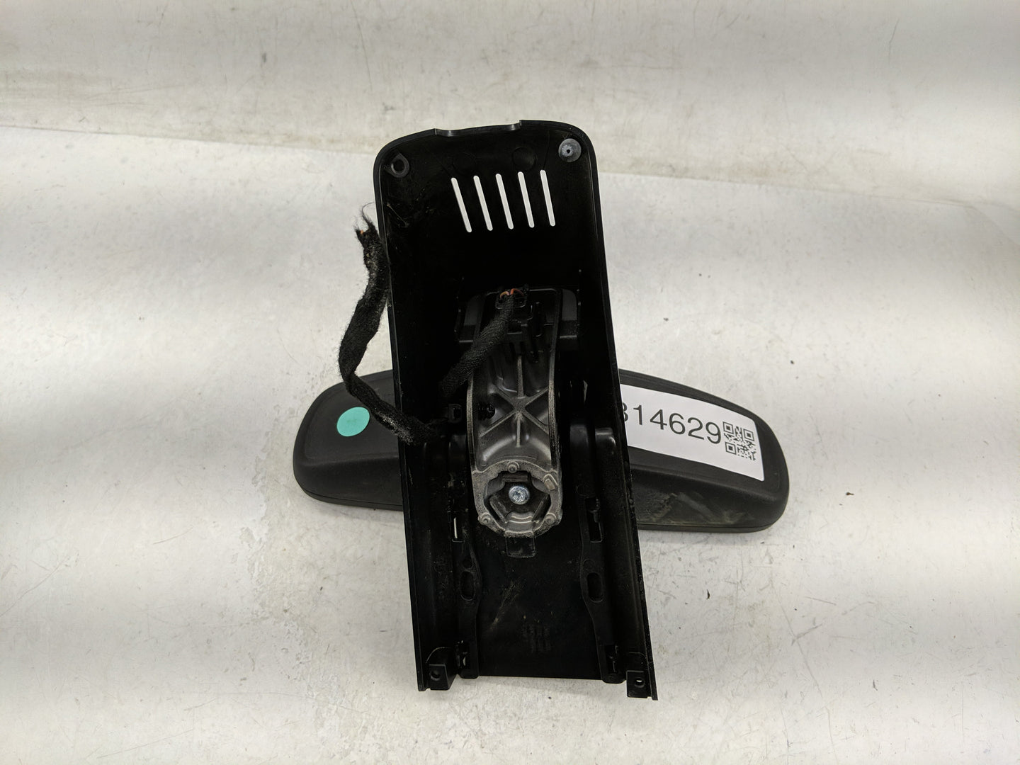 2010-2018 Dodge Grand Caravan Interior Rear View Mirror Replacement OEM Fits OEM Used Auto Parts - Oemusedautoparts1.com