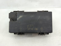 2012 Dodge Grand Caravan Fusebox Fuse Box Panel Relay Module P/N:R62337-001 Fits OEM Used Auto Parts - Oemusedautoparts1.com