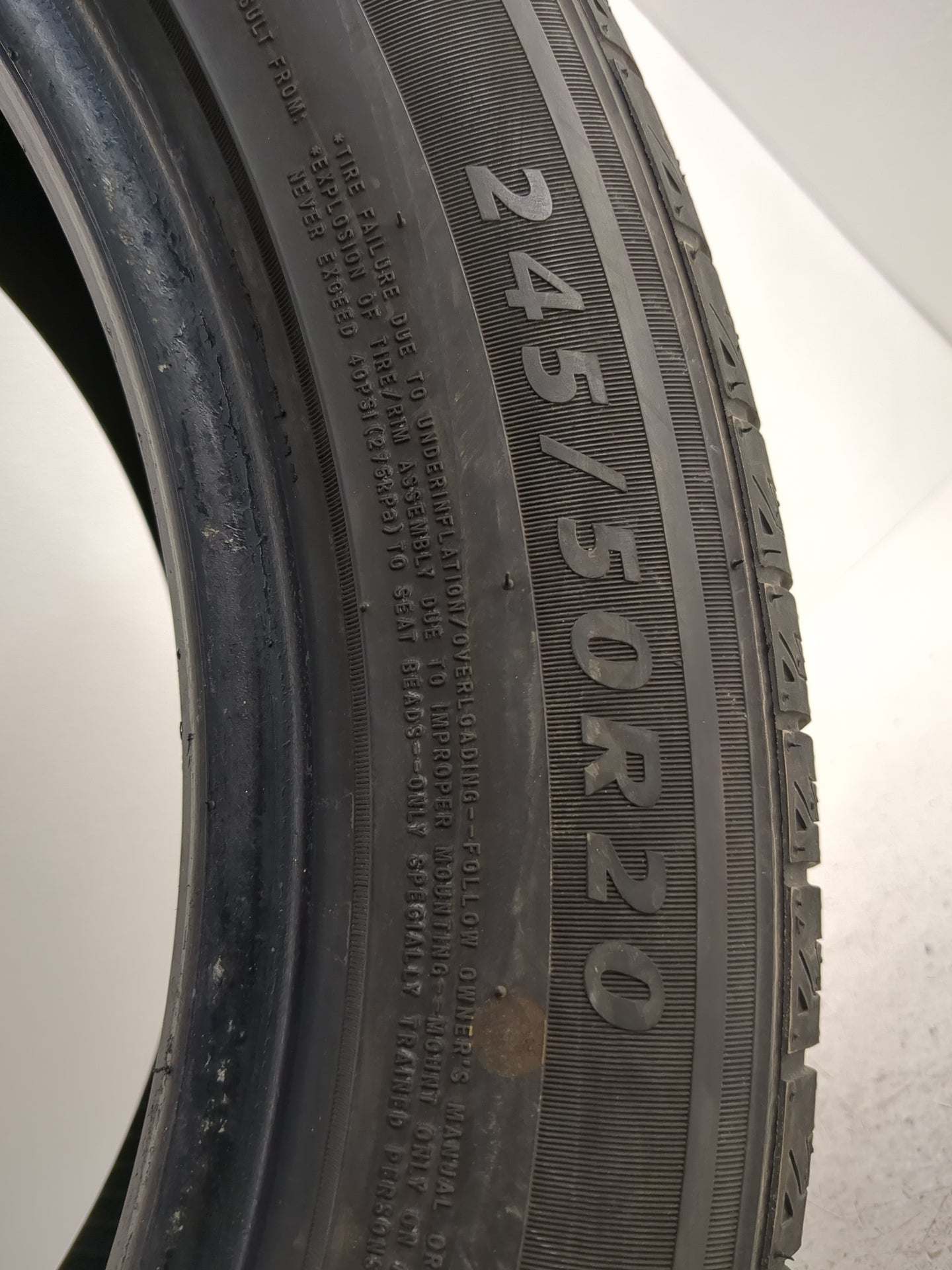 Used Tire 245/50R20 IRONHEAD REFLEX SUV UVD01 102V - Tread Depth 8/32 - Oemusedautoparts1.com