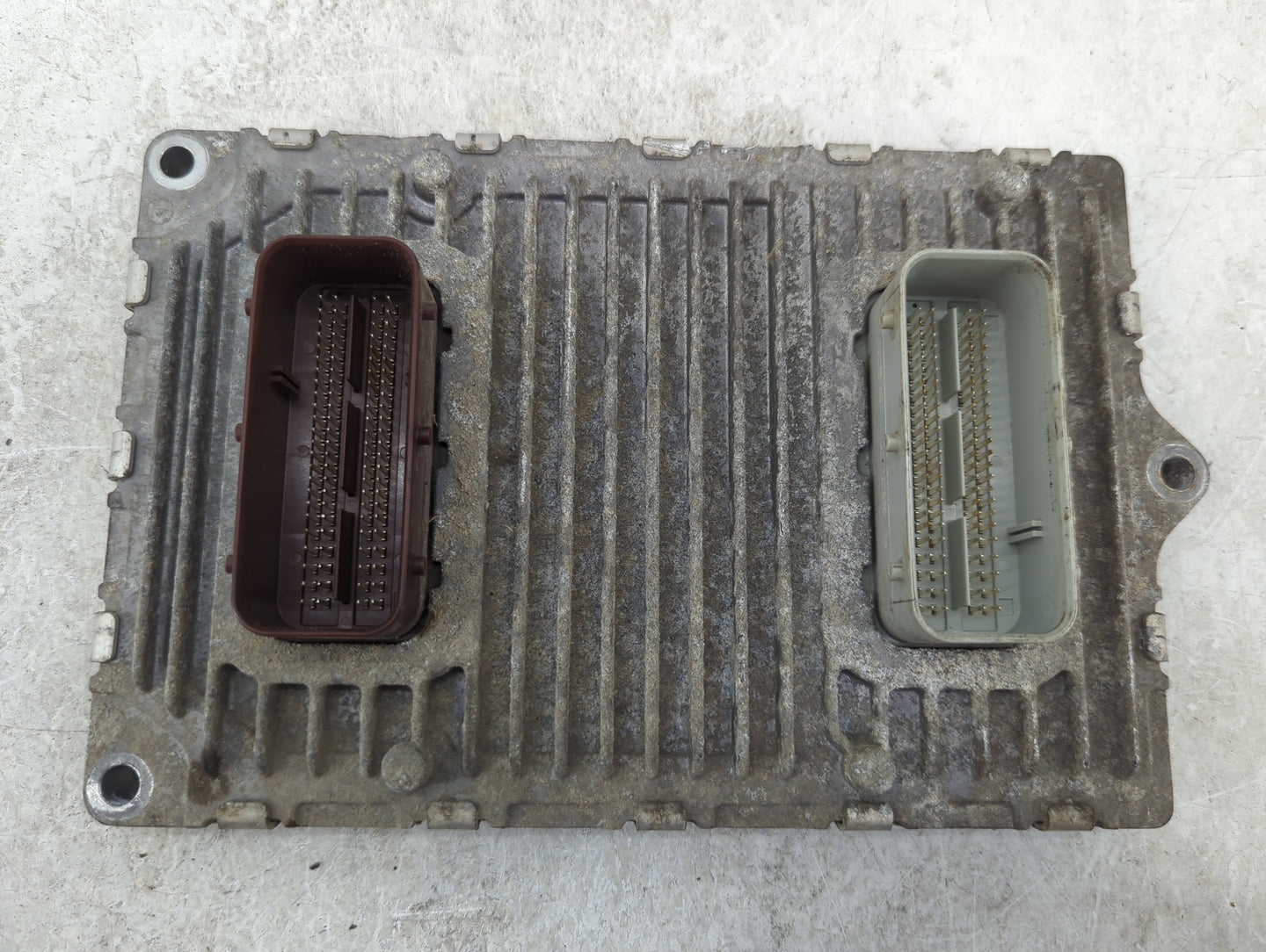 2012 Dodge Grand Caravan PCM Engine Control Computer ECU ECM PCU OEM P/N:P05150657AA T00EM0882WHQ1P, P68185470AA Fits OEM Us