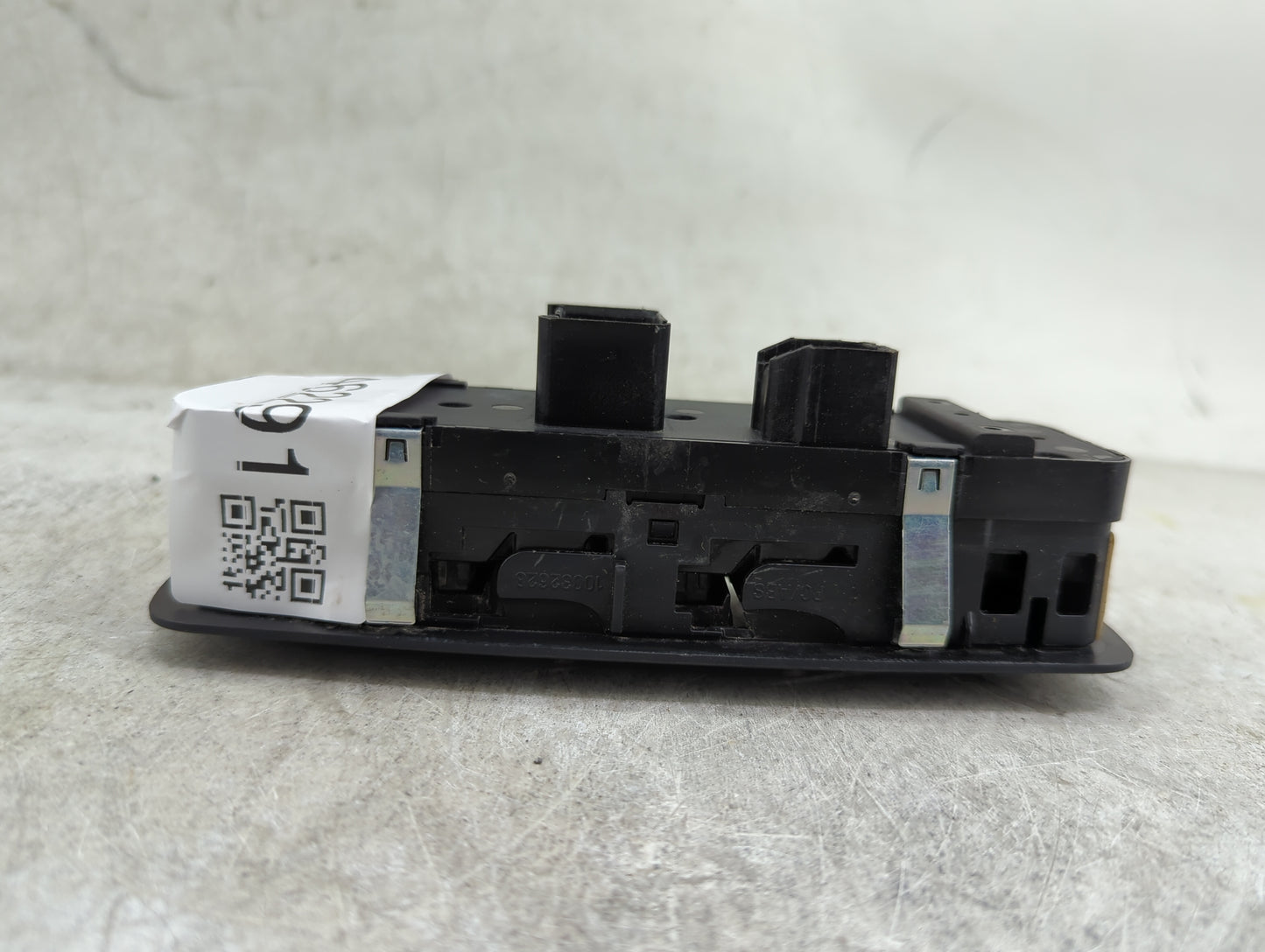 2012-2016 Dodge Grand Caravan Master Power Window Switch Replacement Driver Side Left P/N:68110866AA Fits OEM Used Auto Part