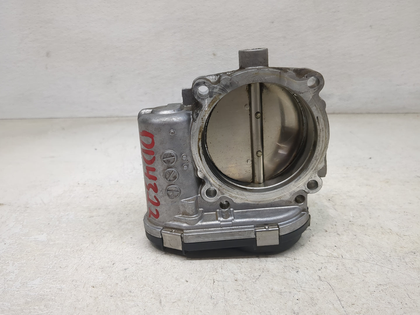 2011-2020 Dodge Grand Caravan Throttle Body P/N:05184349AC 0280750570 Fits OEM Used Auto Parts - Oemusedautoparts1.com