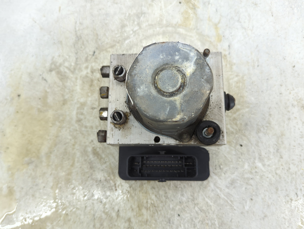 2012 Dodge Grand Caravan ABS Pump Control Module Replacement P/N:P68089561AB 25109659933, 12020252A3, 769606 Fits OEM Used A