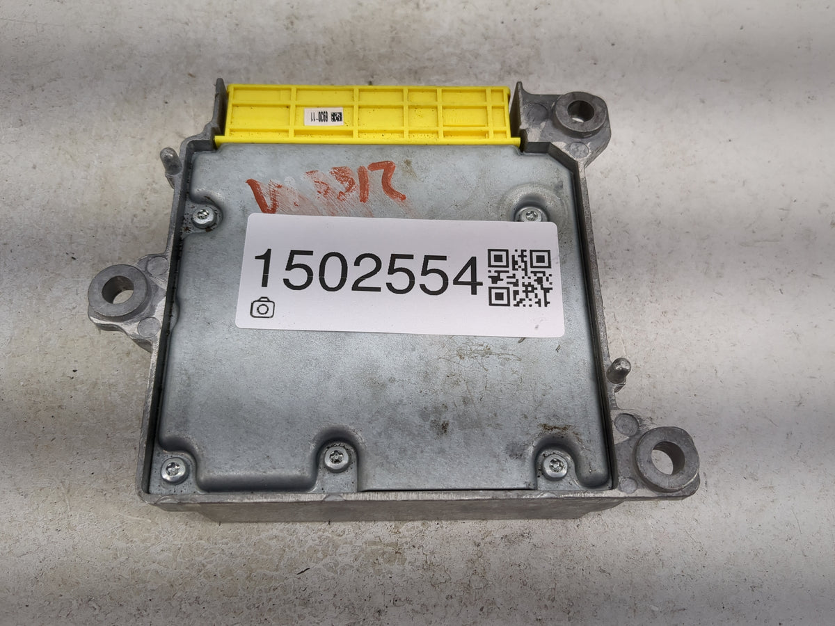 2012-2012 Dodge Grand Caravan Safety Restraint Srs Airbag Control Module 1502554 - Oemusedautoparts1.com