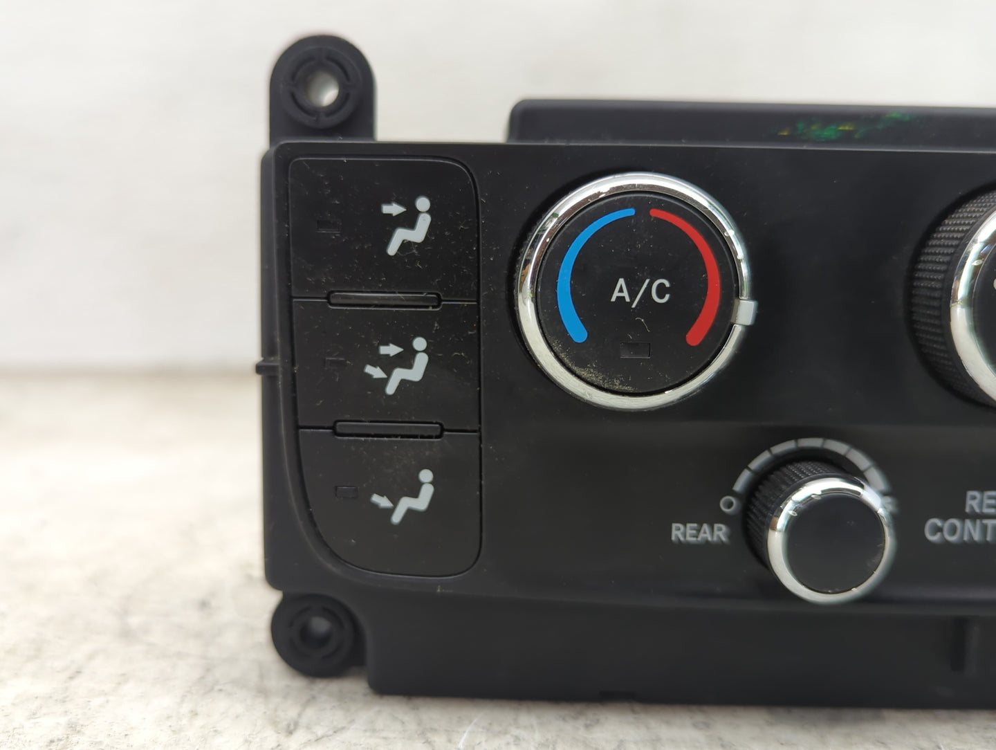 2011-2020 Dodge Grand Caravan Climate Control Module Temperature AC/Heater Replacement P/N:P55111240AJ Fits OEM Used Auto Pa