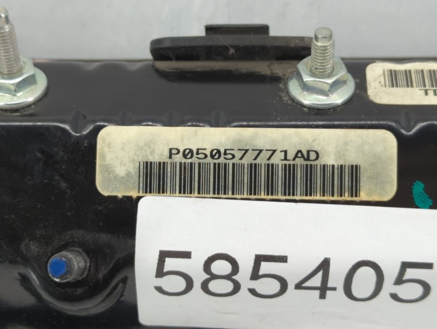 2012 Dodge Grand Caravan Air Bag Driver Left Steering Wheel Mounted P/N:P05057771AD Fits OEM Used Auto Parts - Oemusedautopa