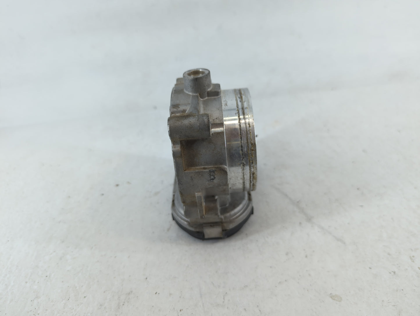 2011-2020 Dodge Grand Caravan Throttle Body P/N:05184349AC 0 280 750 570 Fits OEM Used Auto Parts - Oemusedautoparts1.com