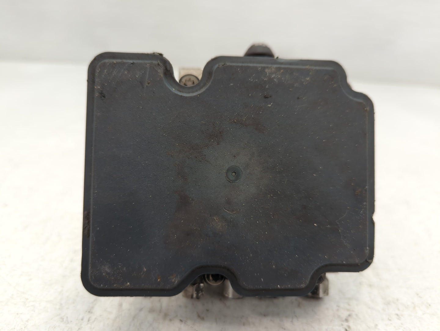 2012 Dodge Grand Caravan ABS Pump Control Module Replacement P/N:P05154911AG Fits OEM Used Auto Parts - Oemusedautoparts1.co