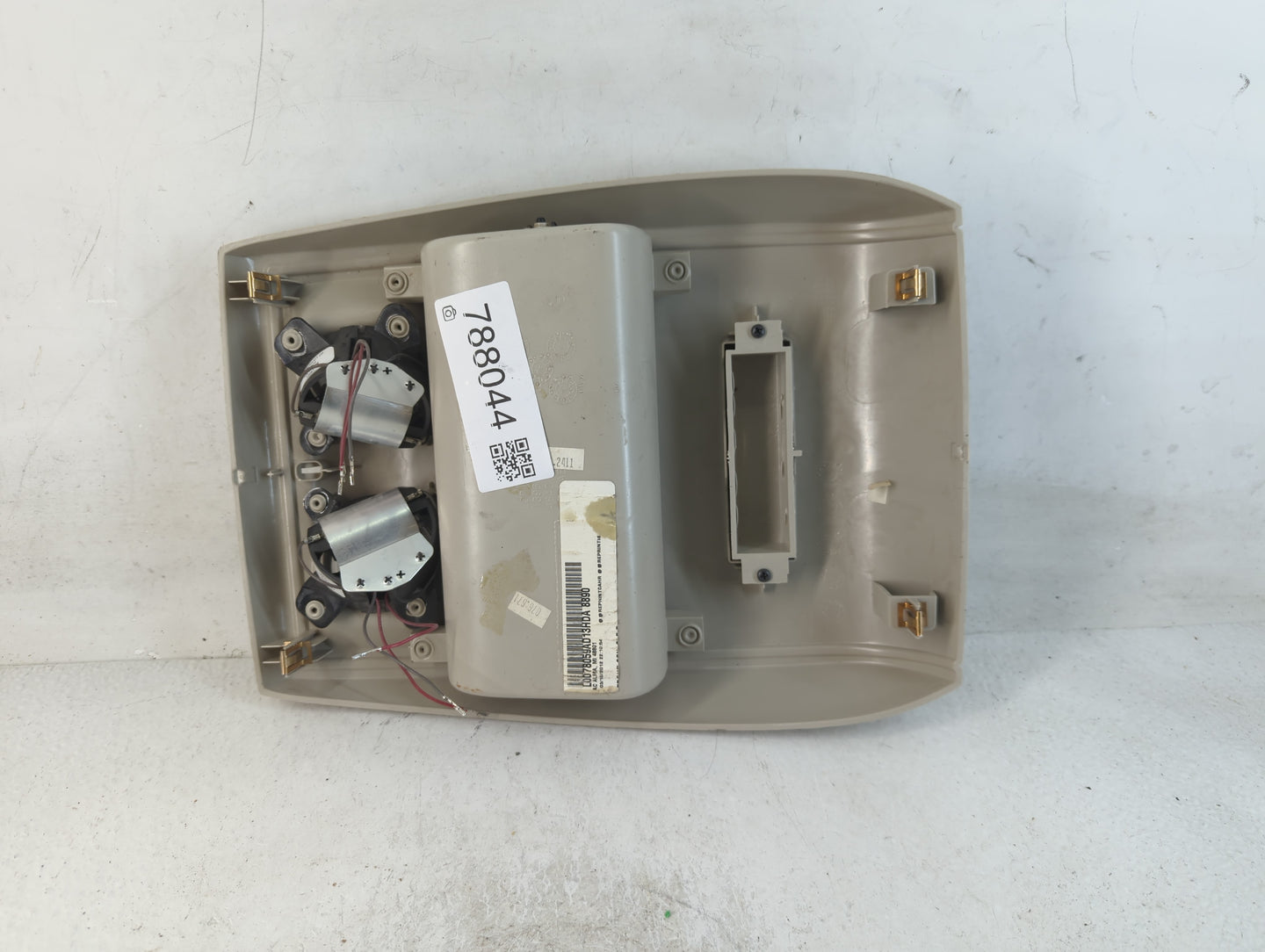 2012 Dodge Grand Caravan Overhead Roof Console - Oemusedautoparts1.com