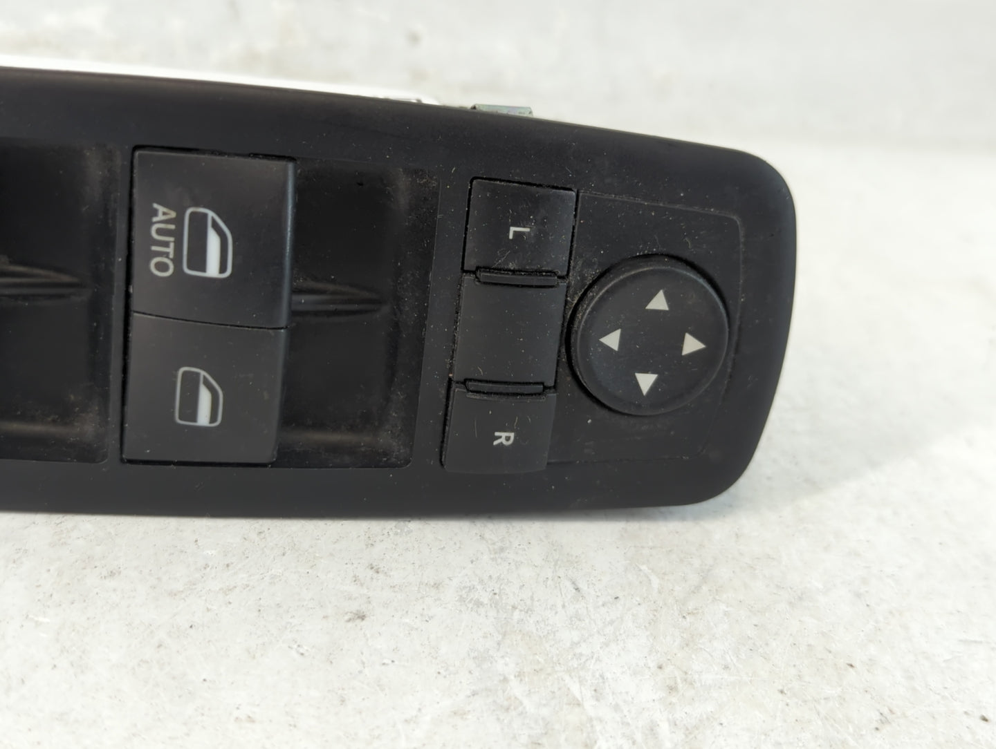2012 Dodge Journey Master Power Window Switch Replacement Driver Side Left P/N:68084001AB Fits OEM Used Auto Parts - Oemused