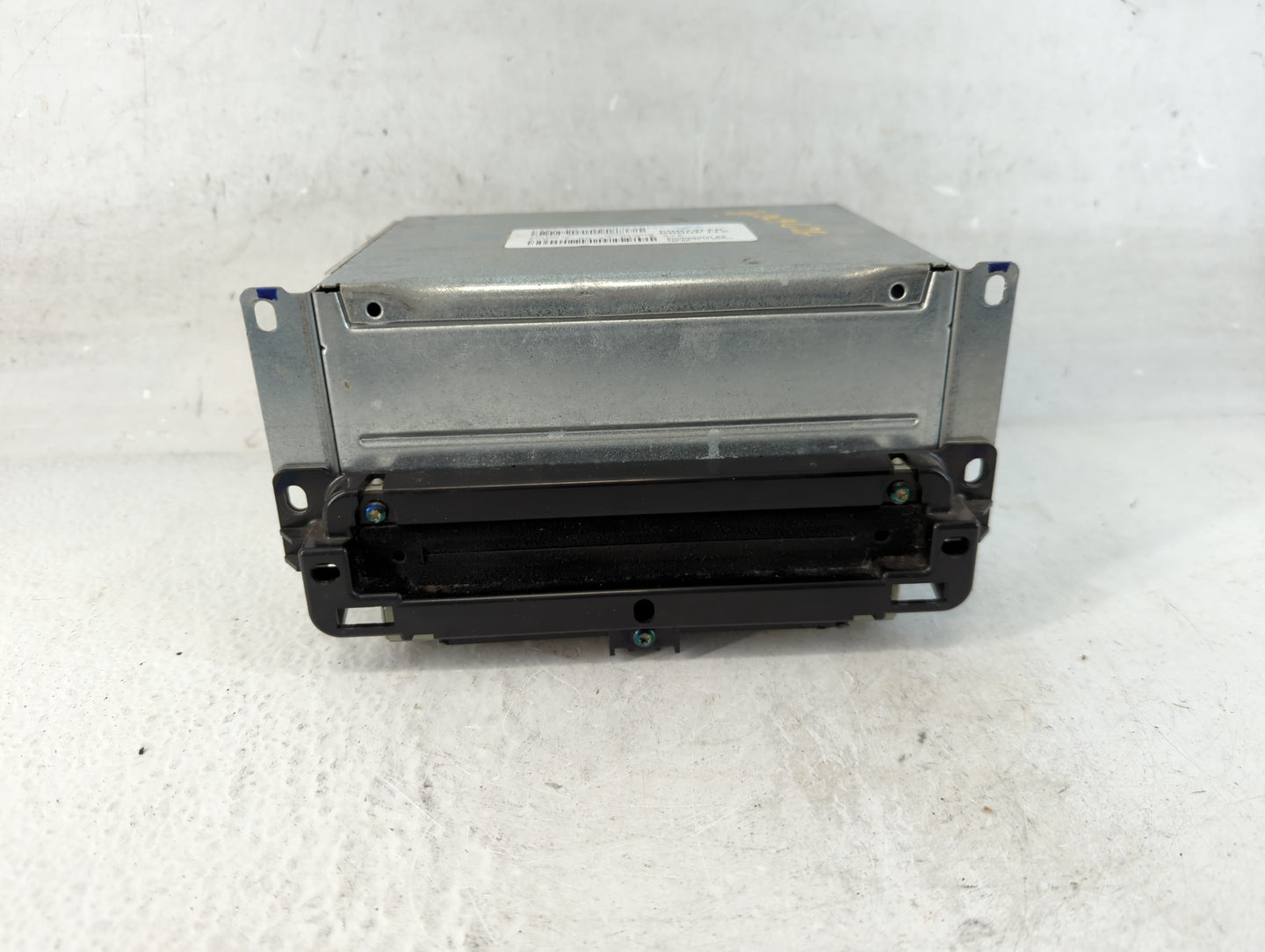 2011-2012 Dodge Journey Radio AM FM Cd Player Receiver Replacement P/N:P05091101AC Fits Fits 2011 2012 OEM Used Auto Parts -