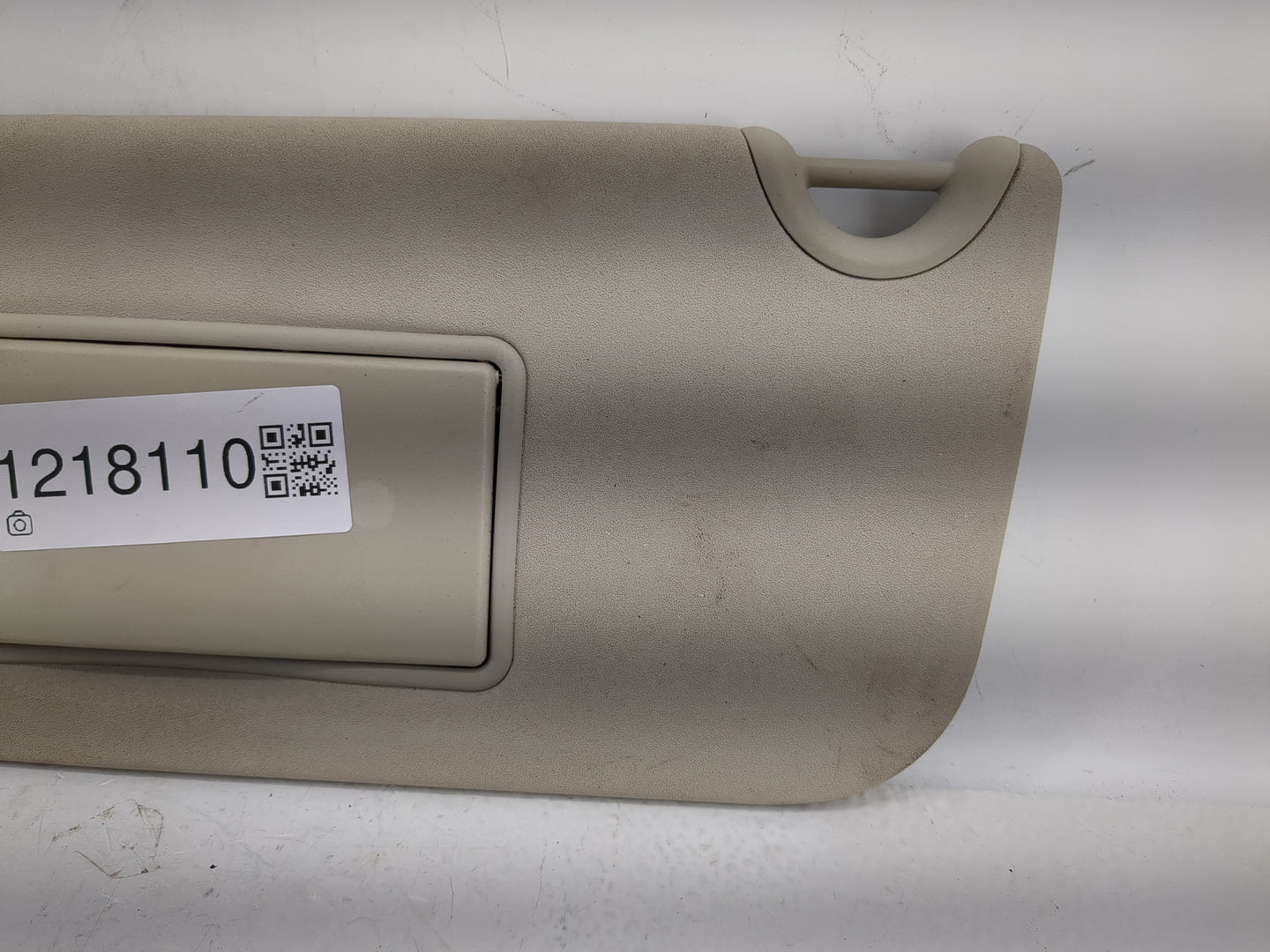 2012 Dodge Journey Sun Visor Shade Replacement Passenger Right Mirror Fits OEM Used Auto Parts - Oemusedautoparts1.com