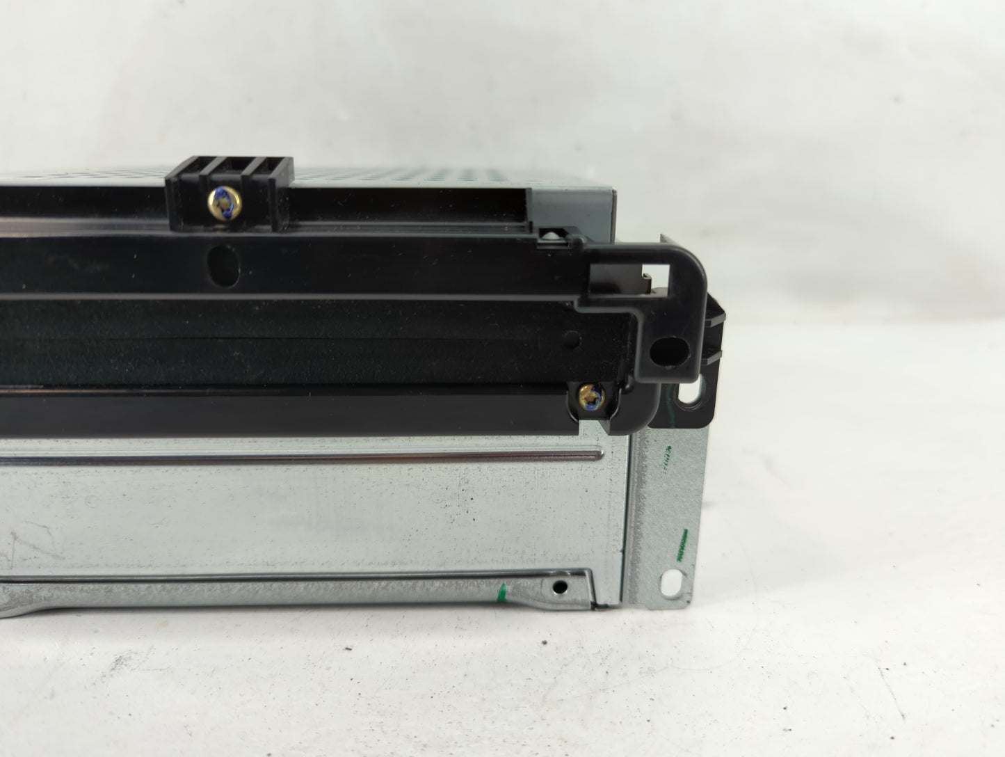 2012 Dodge Journey Radio AM FM Cd Player Receiver Replacement P/N:P05091101AI Fits OEM Used Auto Parts - Oemusedautoparts1.c