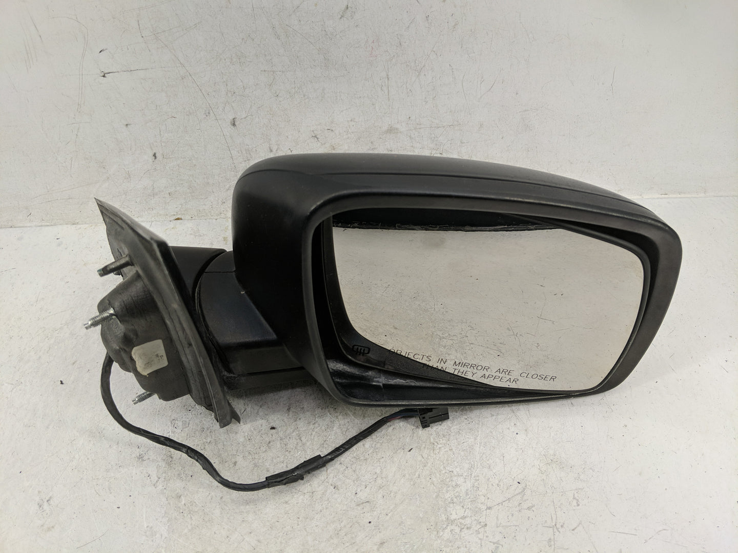 2012 Dodge Journey Side Mirror Replacement Passenger Right View Door Mirror Fits OEM Used Auto Parts - Oemusedautoparts1.com