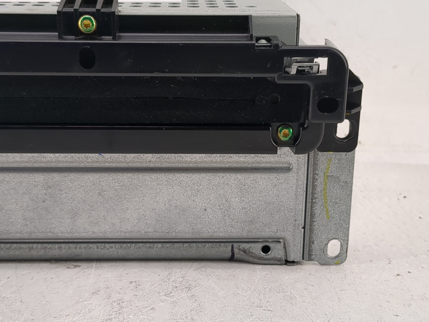 2012 Dodge Journey Radio AM FM Cd Player Receiver Replacement P/N:P05091101AG Fits OEM Used Auto Parts - Oemusedautoparts1.c