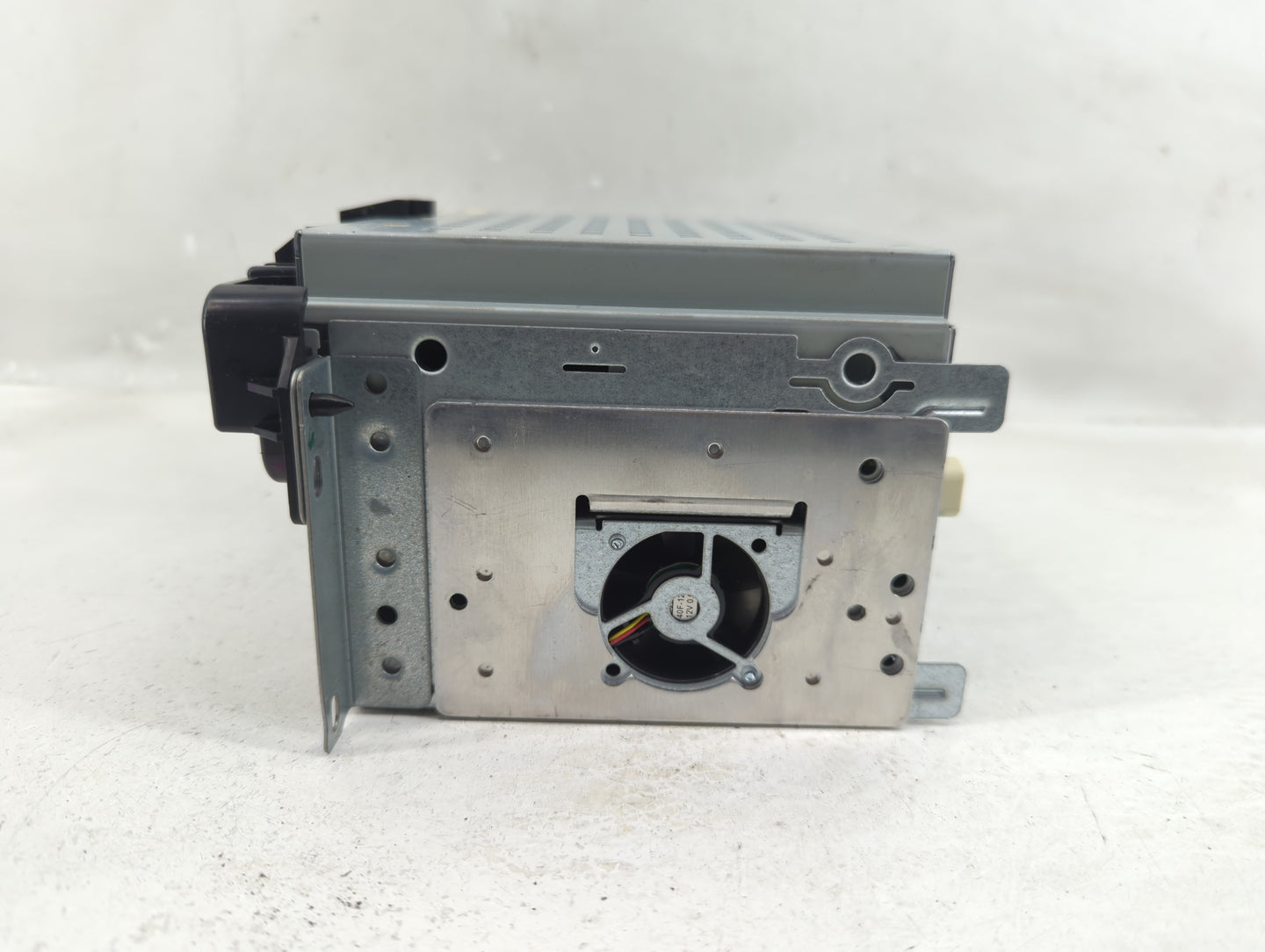 2011-2012 Dodge Journey Radio AM FM Cd Player Receiver Replacement P/N:A2C53371130 Fits Fits 2011 2012 OEM Used Auto Parts -