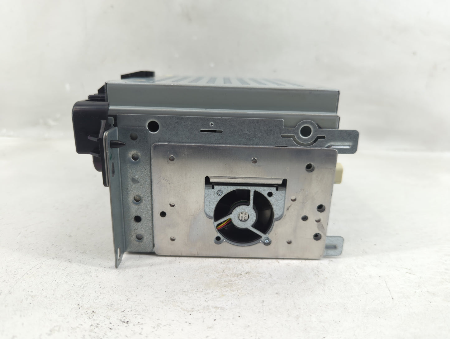 2011-2012 Dodge Journey Radio AM FM Cd Player Receiver Replacement P/N:A2C53371130 Fits Fits 2011 2012 OEM Used Auto Parts -