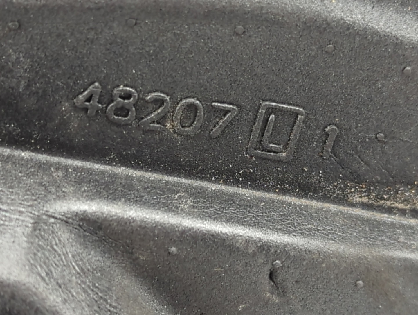 2012 Dodge Journey Driver Side View Mirror - Left Door Mirror OEM Used - Oemusedautoparts1.com