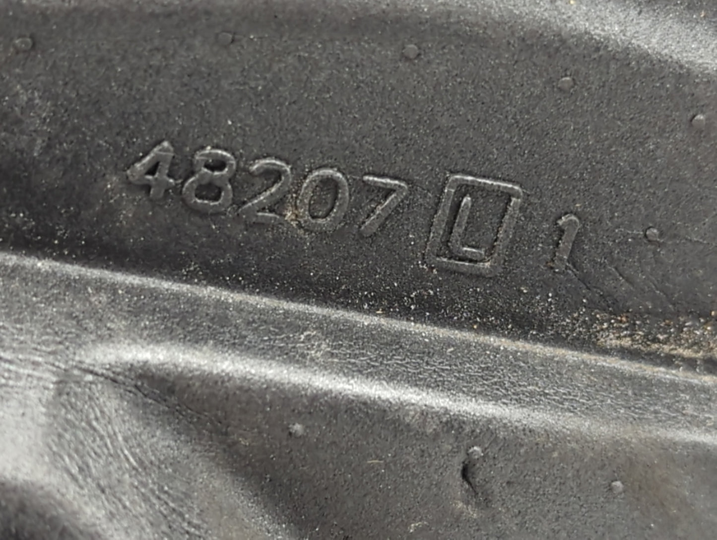 2012 Dodge Journey Driver Side View Mirror - Left Door Mirror OEM Used - Oemusedautoparts1.com