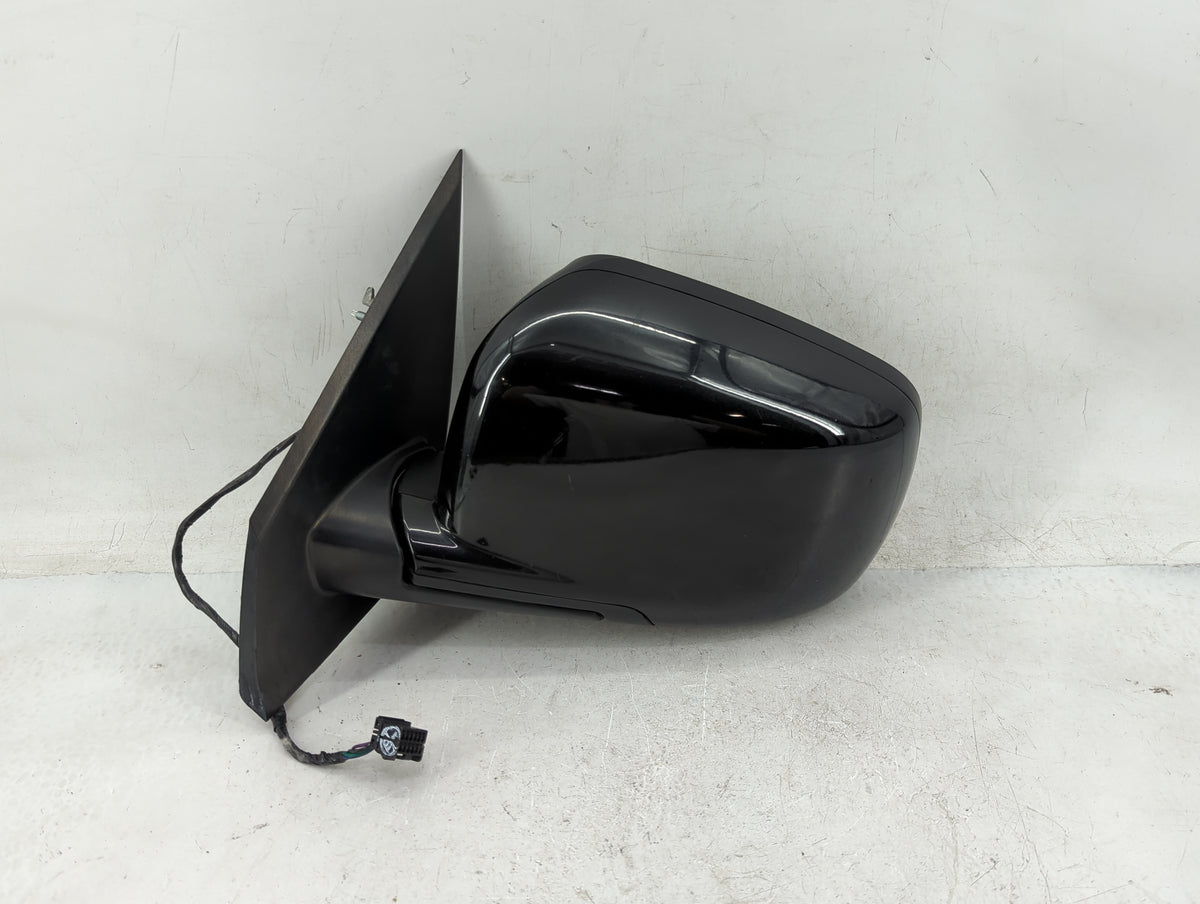 2011-2015 Dodge Journey Driver Side View Mirror - Left Door Mirror OEM Used - Oemusedautoparts1.com