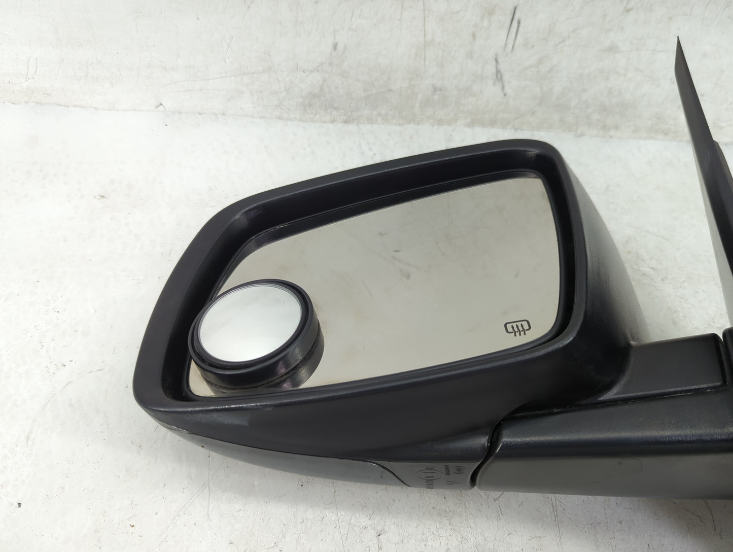 2012 Dodge Journey Driver Side View Mirror - Left Door Mirror OEM Used - Oemusedautoparts1.com