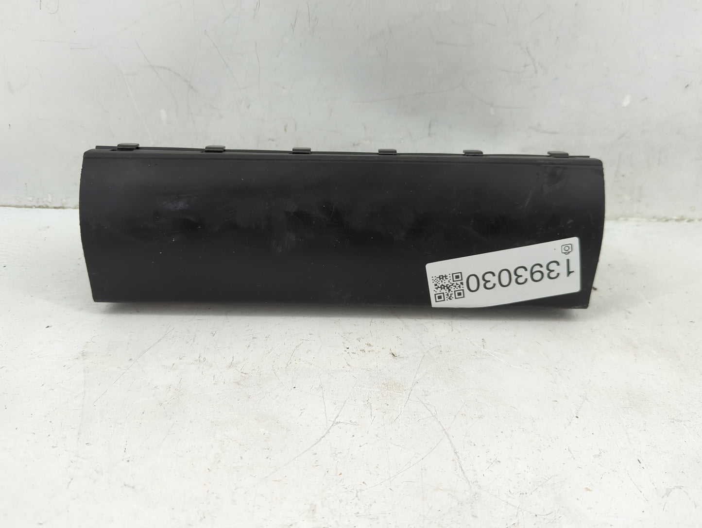 2012 Dodge Journey Air Bag Driver Left Knee OEM P/N:P68082494AD Fits OEM Used Auto Parts - Oemusedautoparts1.com