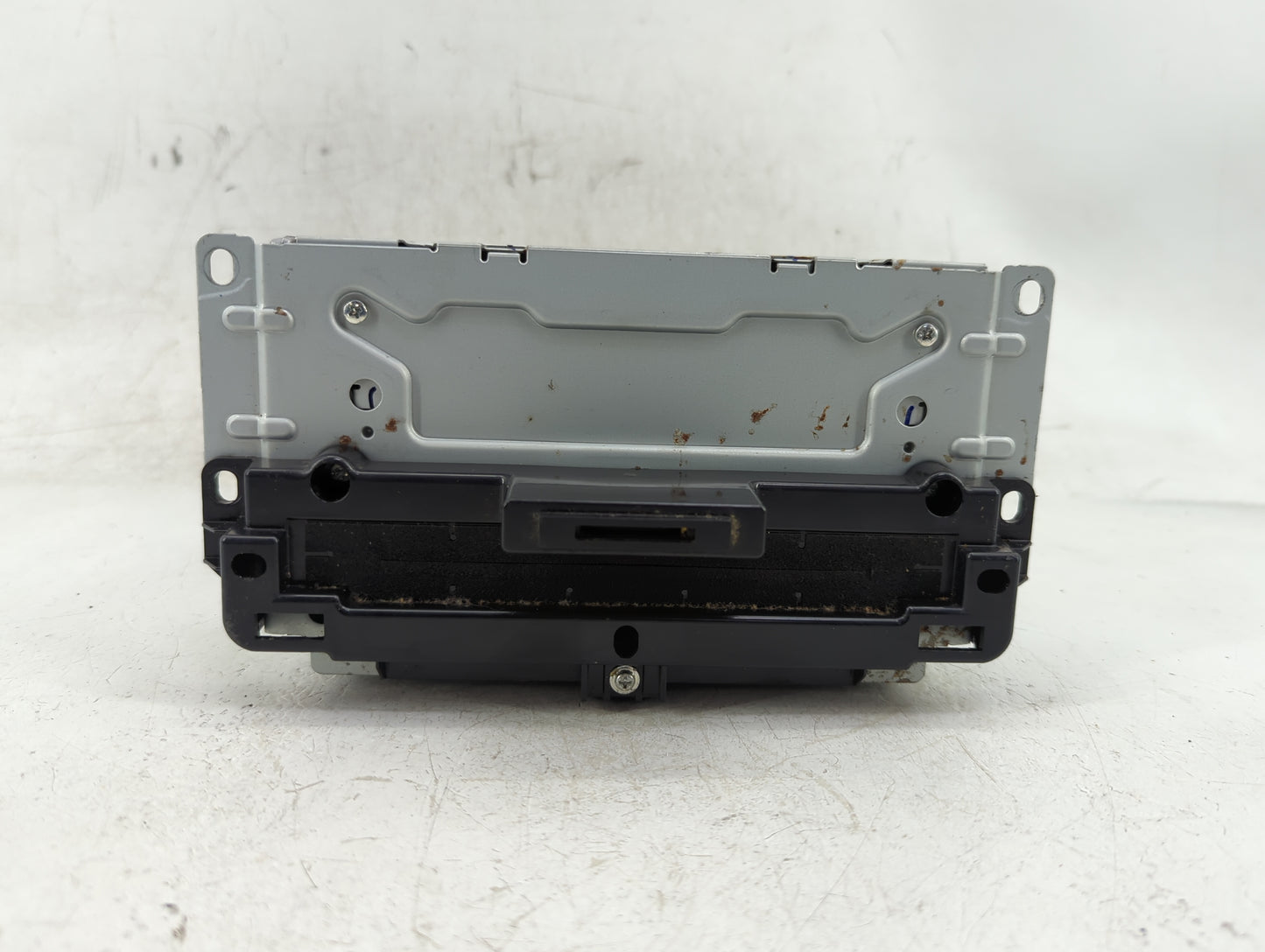 2011-2012 Dodge Journey Radio AM FM Cd Player Receiver Replacement P/N:P05091038AI Fits Fits 2011 2012 OEM Used Auto Parts -