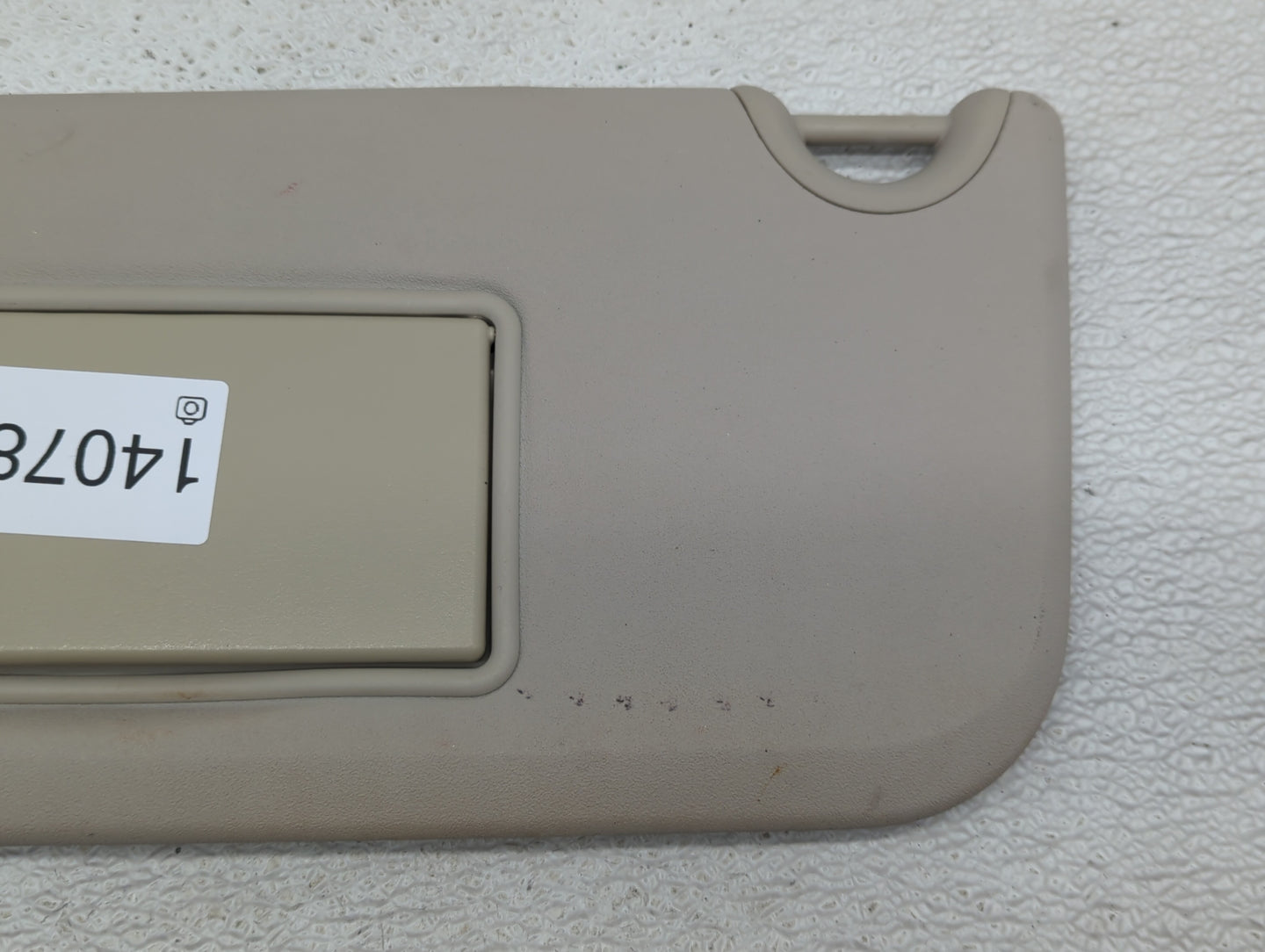 2012 Dodge Journey Sun Visor Shade Replacement Driver Left Mirror Fits OEM Used Auto Parts - Oemusedautoparts1.com