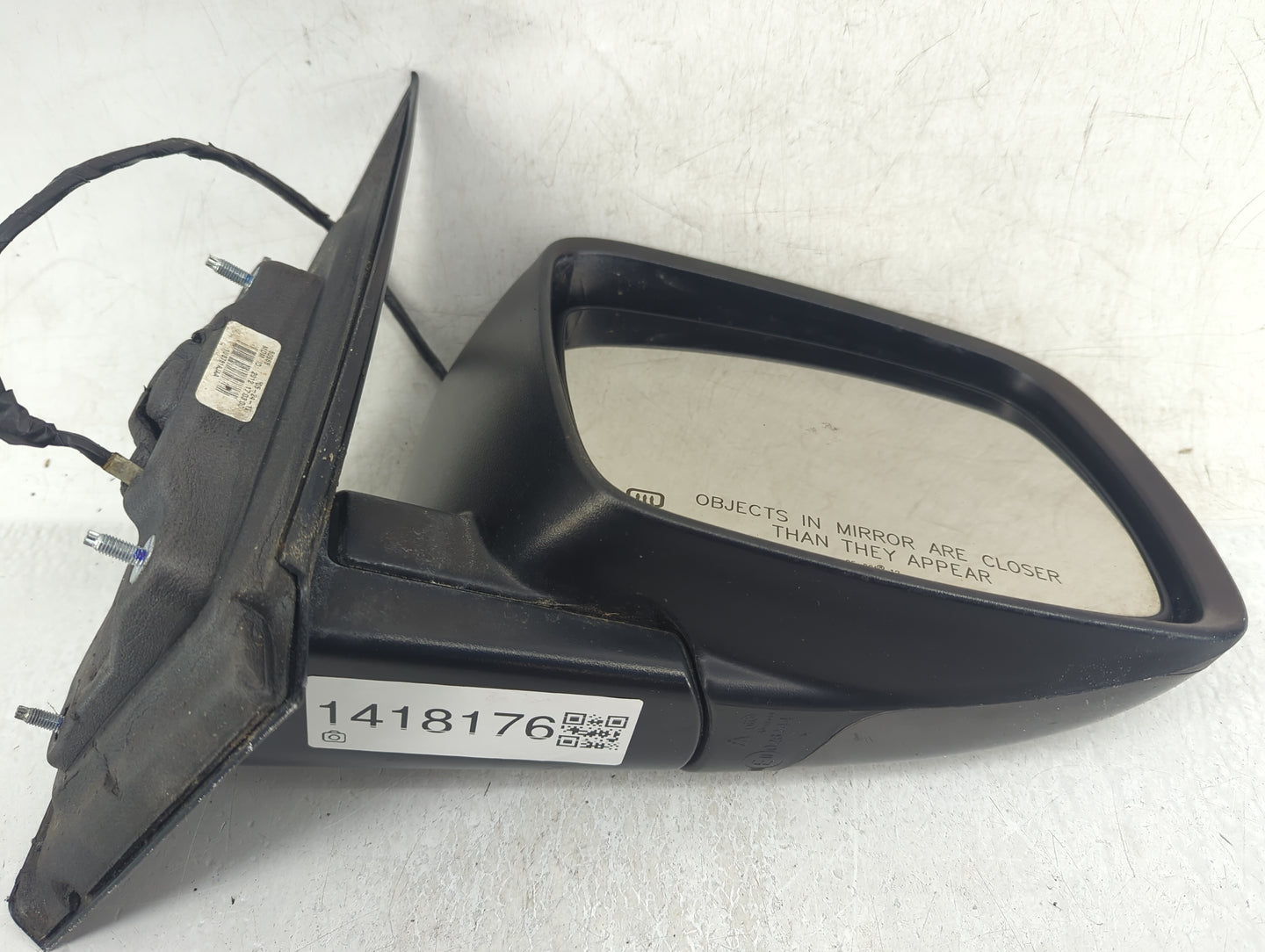2012 Dodge Journey Passenger Side View Mirror - Right Door Mirror OEM Used - Oemusedautoparts1.com