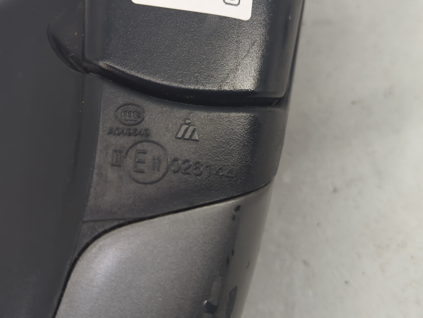 2012 Dodge Journey Driver Side View Mirror - Left Door Mirror OEM Used - Oemusedautoparts1.com