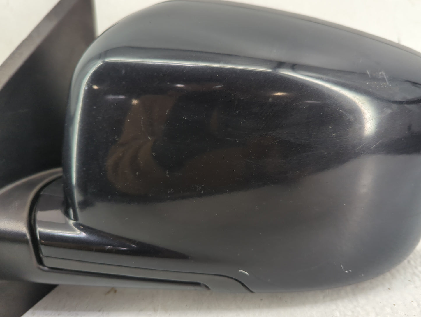 2012 Dodge Journey Driver Side View Mirror - Left Door Mirror OEM Used - Oemusedautoparts1.com