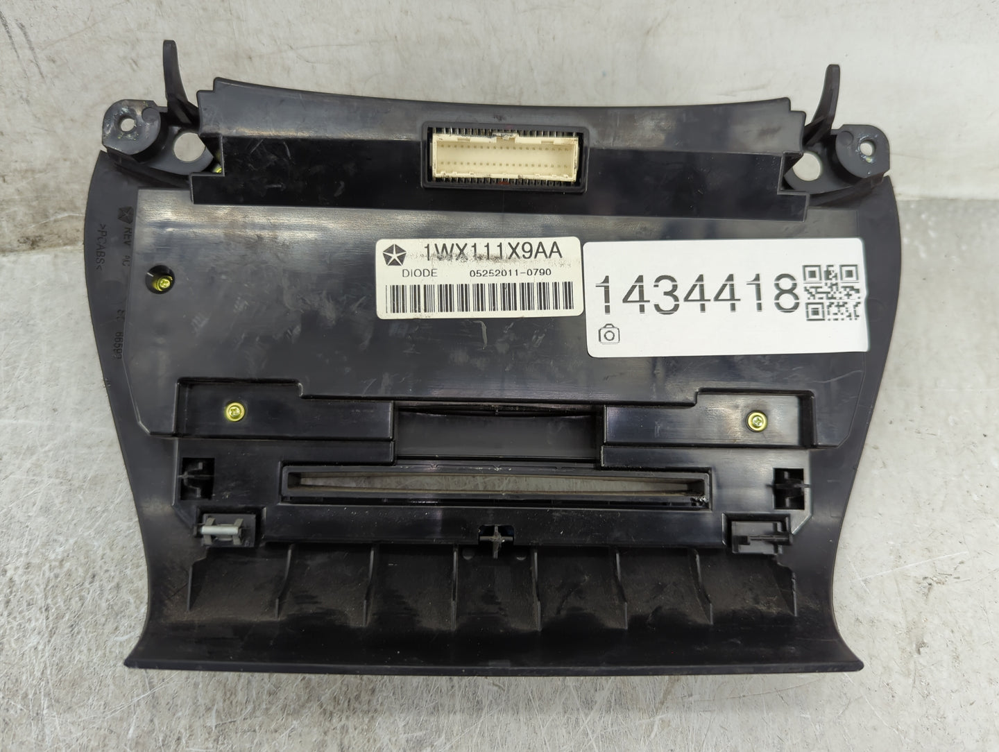2012 Dodge Journey Climate Control Module Temperature AC/Heater Replacement P/N:1WX111X9AA 05252011-0790 Fits OEM Used Auto 