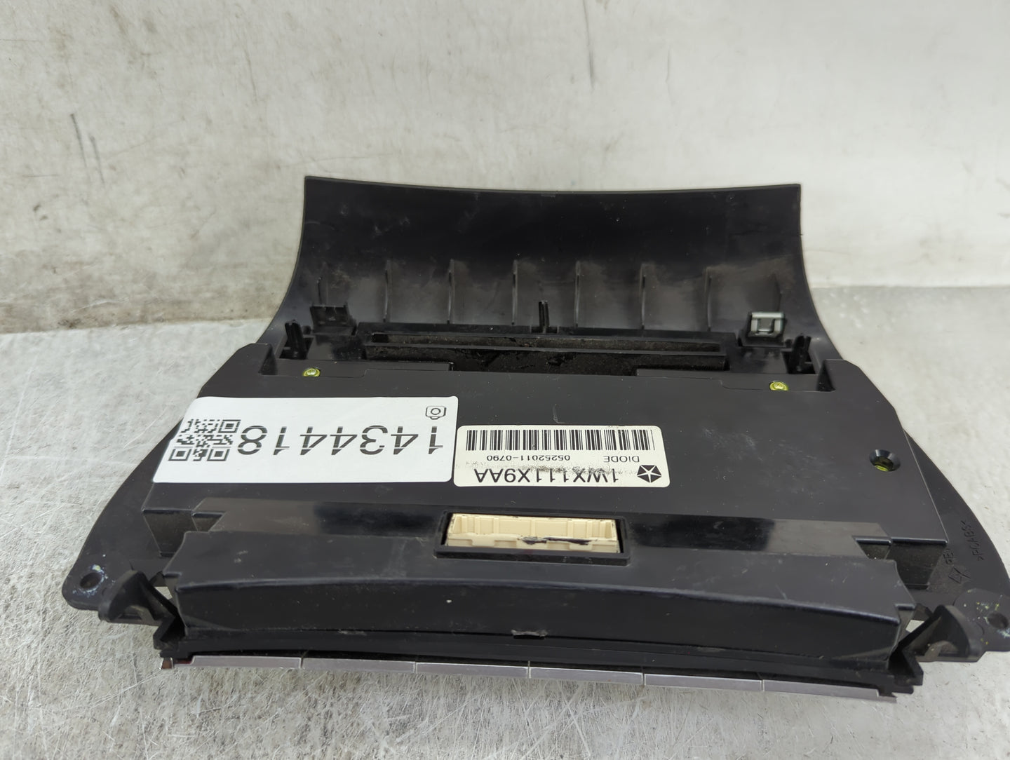 2012 Dodge Journey Climate Control Module Temperature AC/Heater Replacement P/N:1WX111X9AA 05252011-0790 Fits OEM Used Auto 
