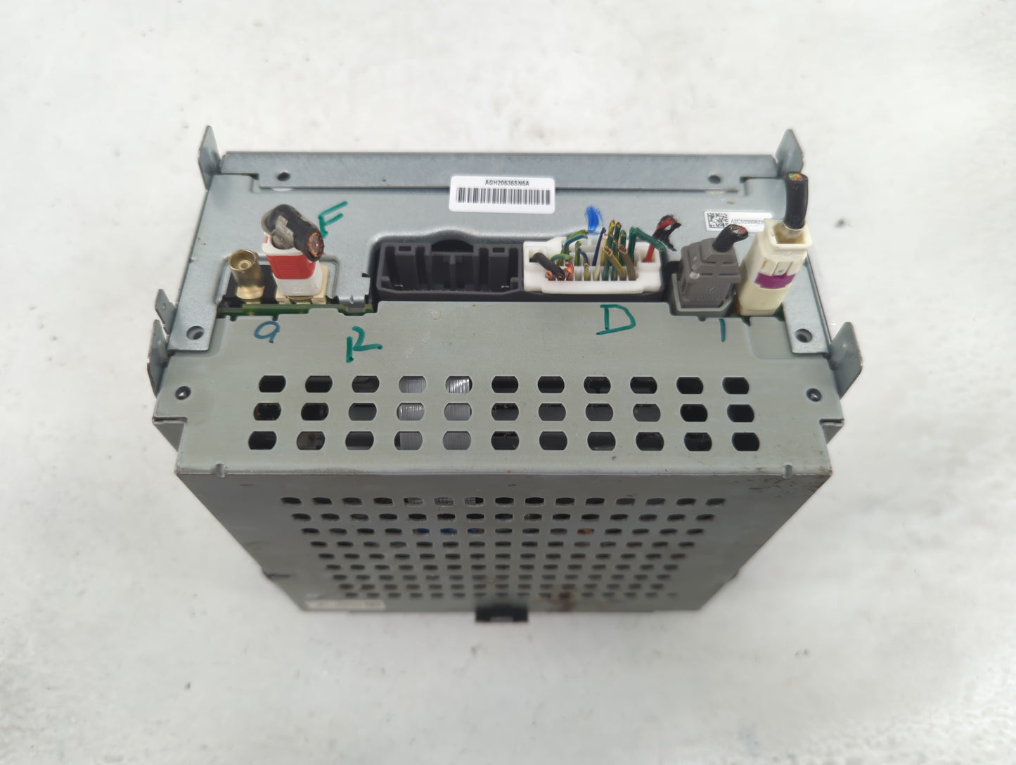 2012 Dodge Journey Radio AM FM Cd Player Receiver Replacement P/N:P05091102AI Fits OEM Used Auto Parts - Oemusedautoparts1.c