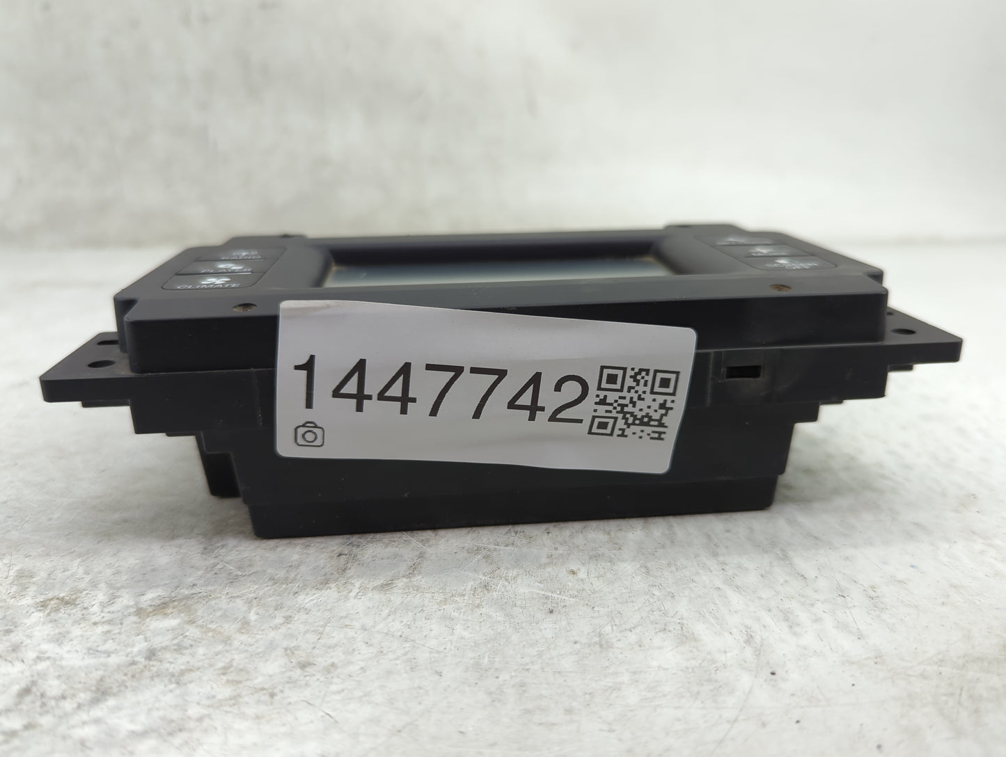 2012 Dodge Journey Information Display Screen - Oemusedautoparts1.com