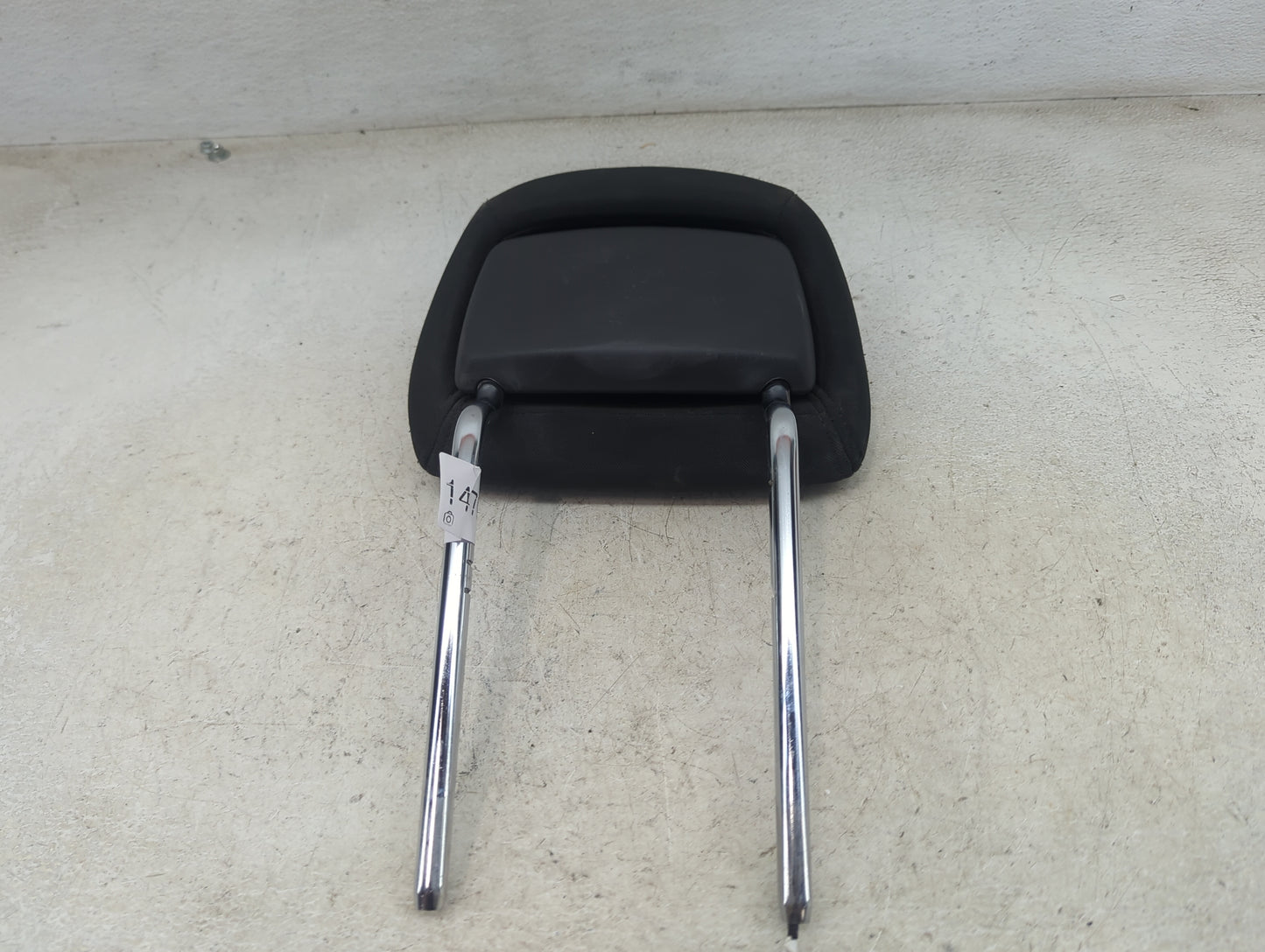 2011-2017 Dodge Journey Headrest Head Rest Front Driver Passenger Seat Fits Fits 2011 2012 2013 2014 2015 2016 2017 OEM Used