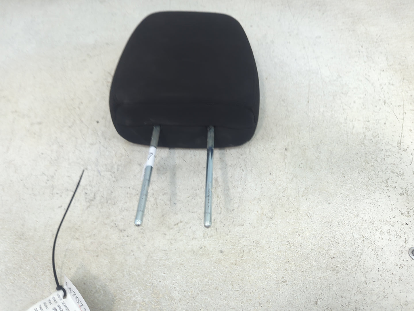 2011-2017 Dodge Journey Headrest Head Rest Front Driver Passenger Seat Fits Fits 2011 2012 2013 2014 2015 2016 2017 OEM Used