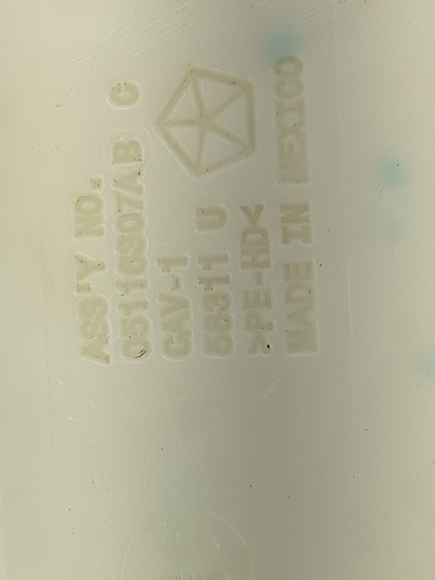 2012 Dodge Journey Windshield Washer Fluid Reservoir Bottle Oem 1474105 - Oemusedautoparts1.com